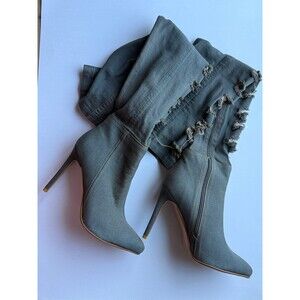 Women’s size 9 knee high distressed Pointed Toe Jean Heeled Boots